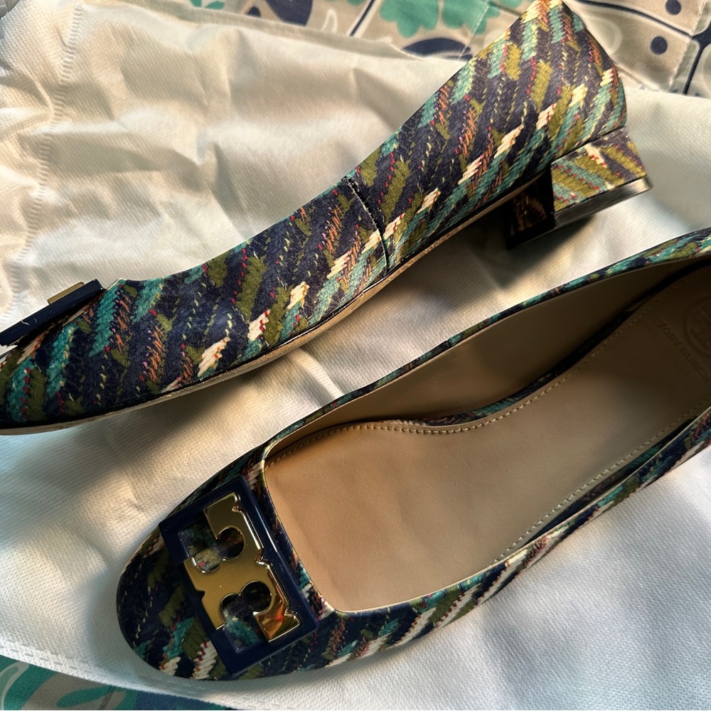 Tory Burch Low heal ballerina in Green and Blue